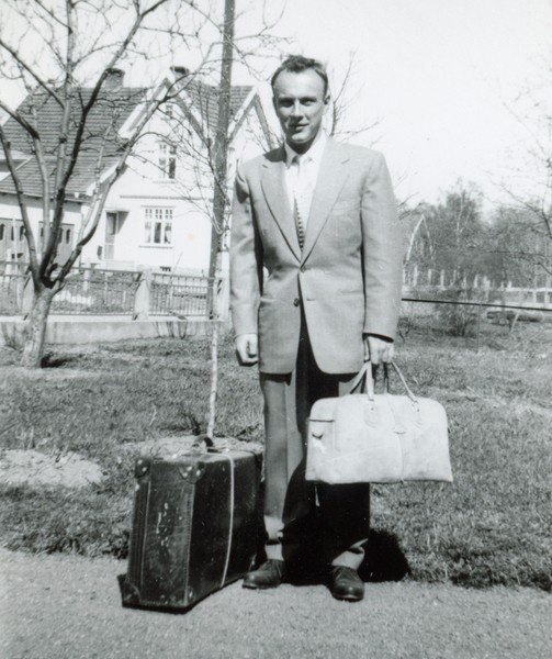 Hemkommen efter två år till sjöss - 1956