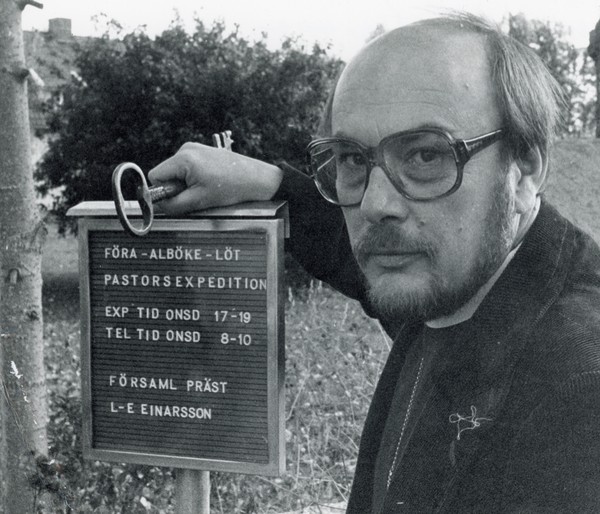 Utanför Föra prästgård - Oktober 1980